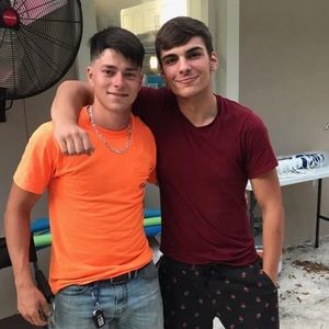 Meet your Posher, Johnathan